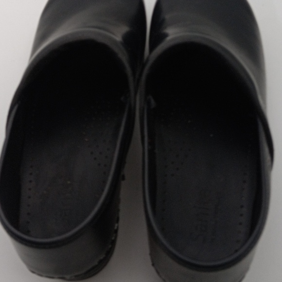 SANITA LEATHER CLOGS - Picture 5 of 6